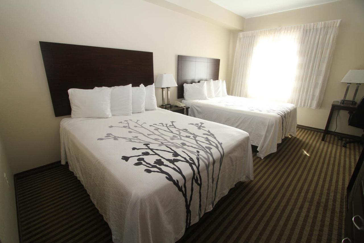 Bowman Inn And Suites מראה חיצוני תמונה
