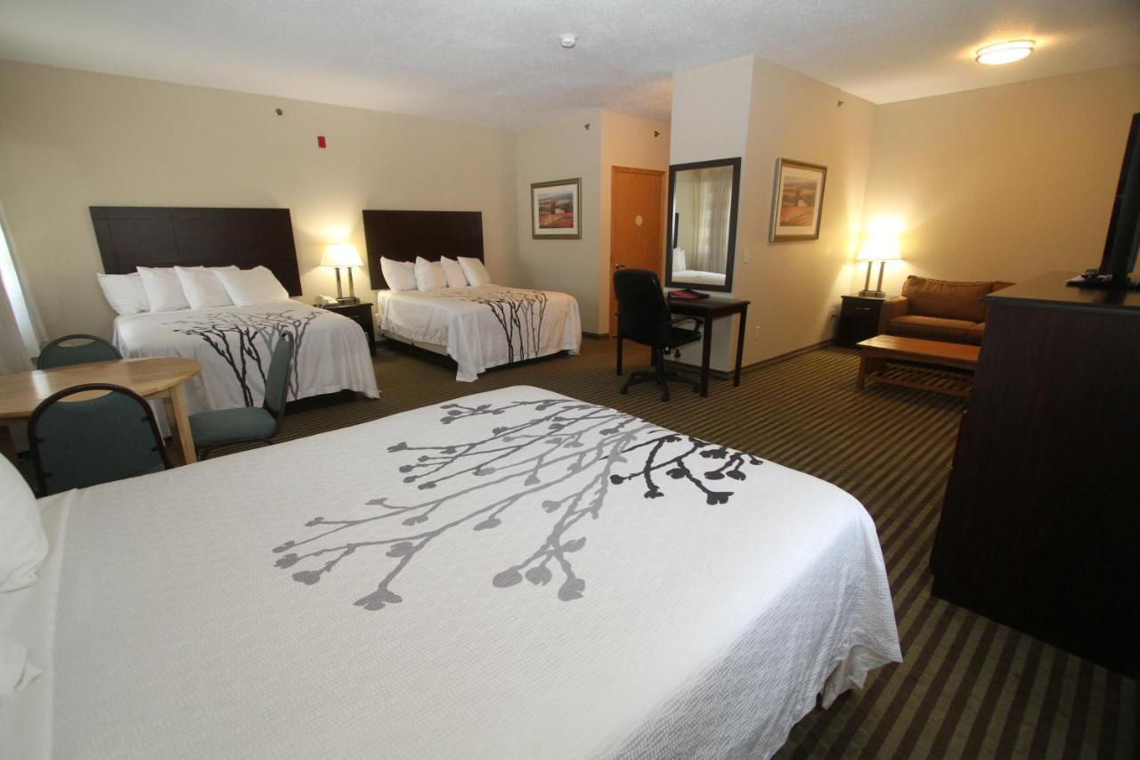 Bowman Inn And Suites מראה חיצוני תמונה